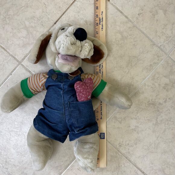 Vintage 1981 Ganz  WRINKLES Plush Puppet Dog w outfit & name tag - Picture 5 of 7